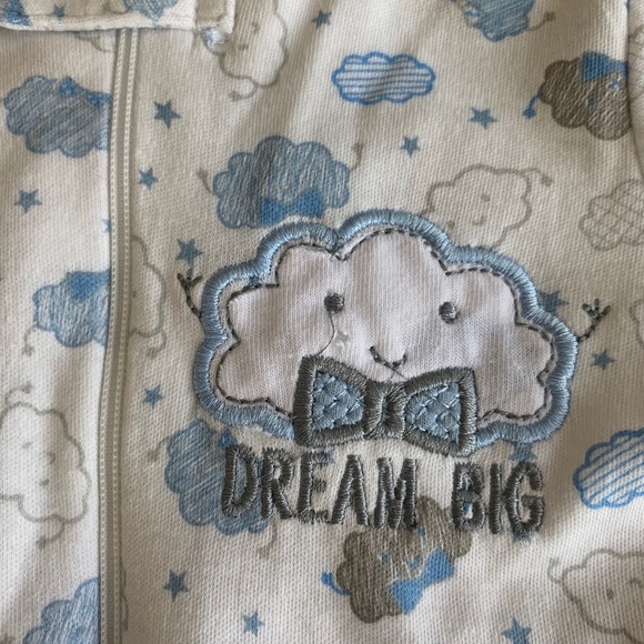 NWT bundle set romper and pajamas 6-9M - Picture 6 of 6